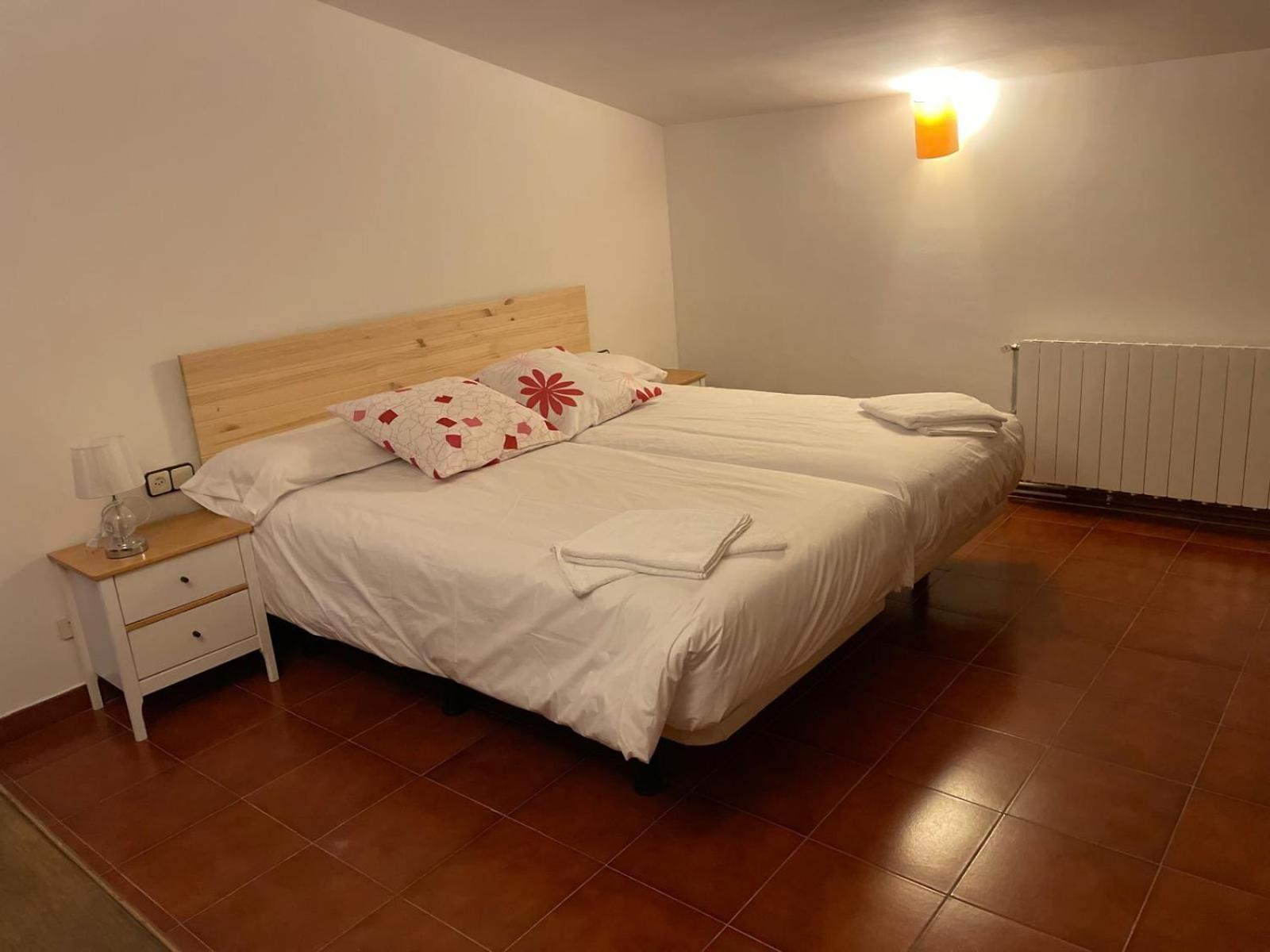 Casa Rural El Bruguer Vell Santa Eulalia de Ronsaná Exterior foto